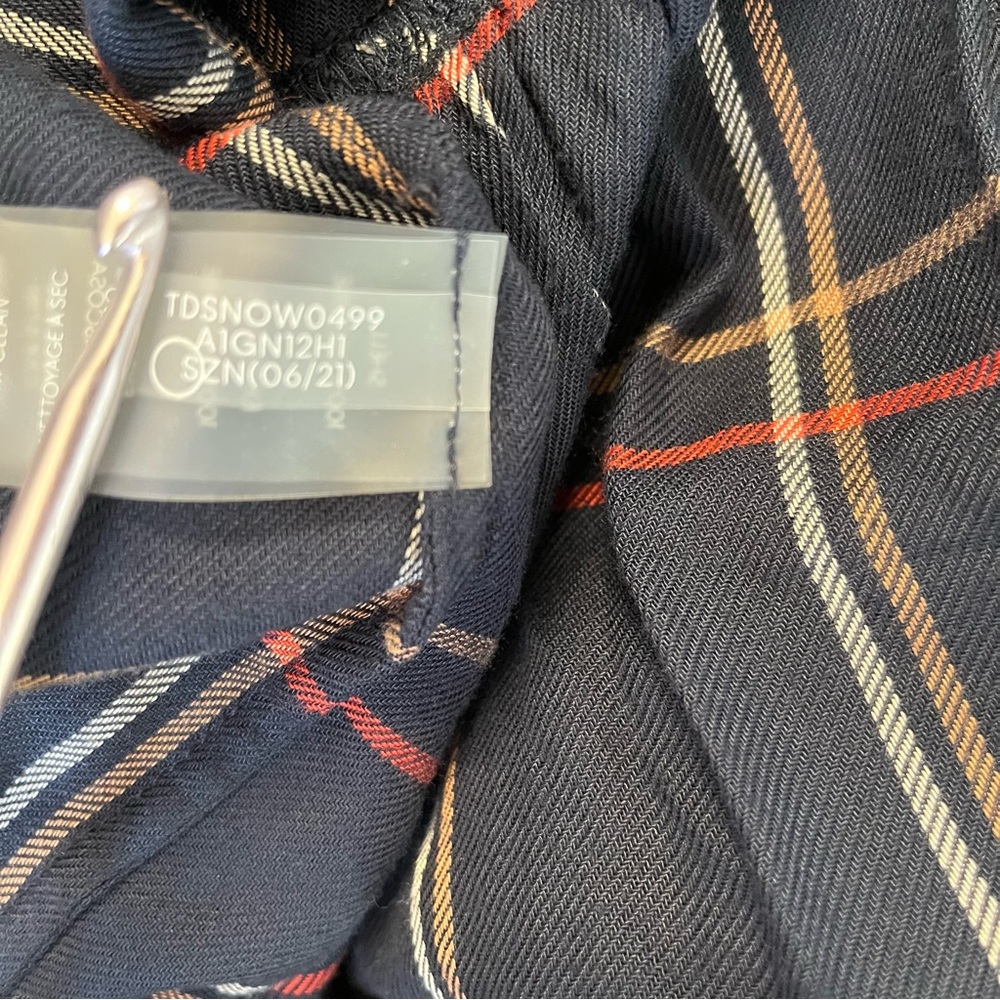 TOMMY HILFIGER | Kensington Long-Sleeve Tiered Plaid Shirtdress Size 6 - Picture 12 of 12